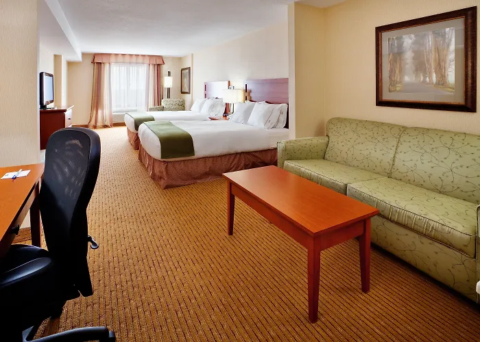 Holiday Inn Express Hotel & Suites Clarington - Bowmanville By Ihg
