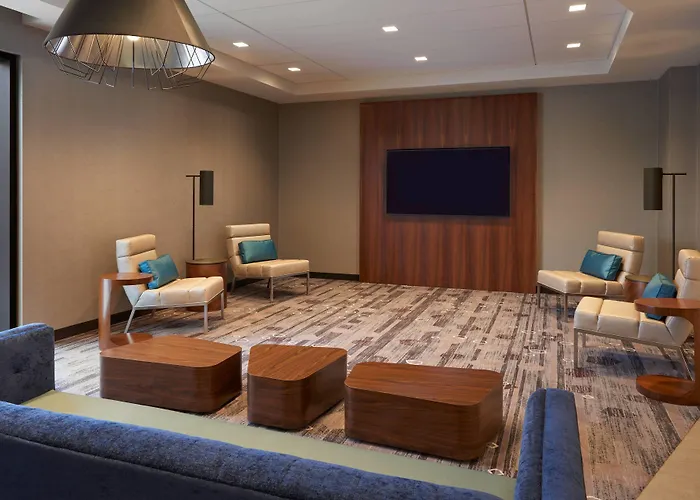Towneplace Suites By Marriott Oshawa